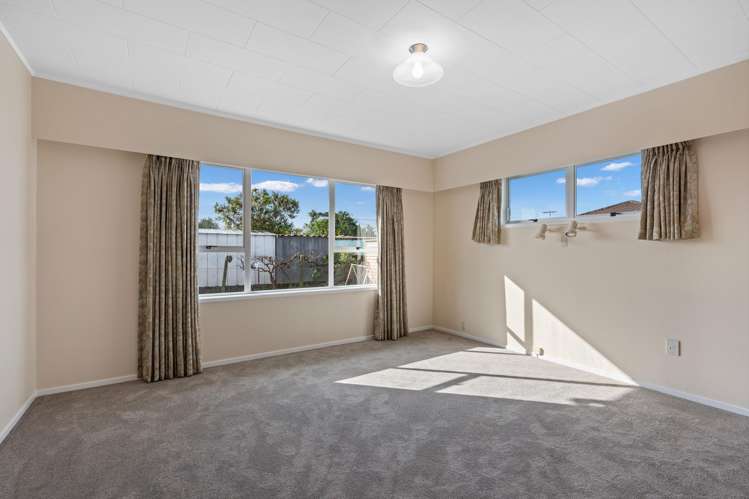 2/6A King Street Kensington_6