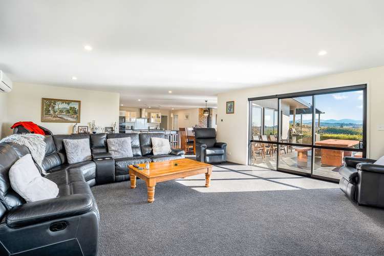 182 Malling Road Redwood Valley_8