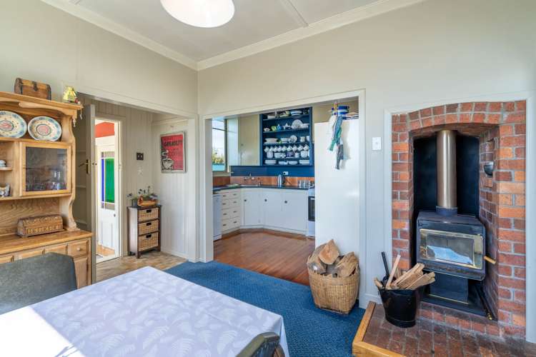 8 Violet Street Riverton_6