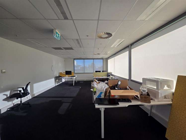 75 Seymour Street Hornby_10