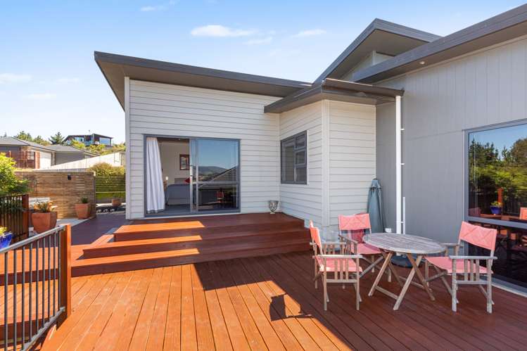 154 Endeavour Drive Whitby_9