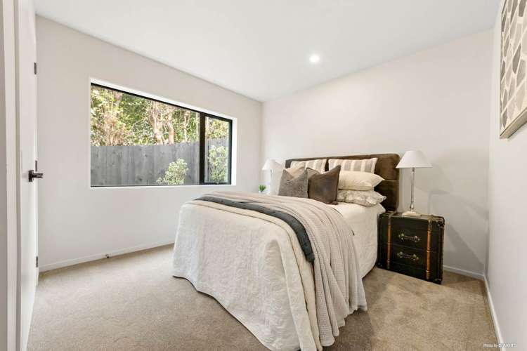 10 Copperfield Terrace Mellons Bay_8