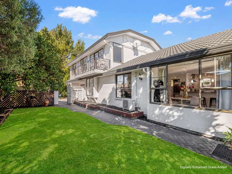 64 Karnak Crescent Russley_25