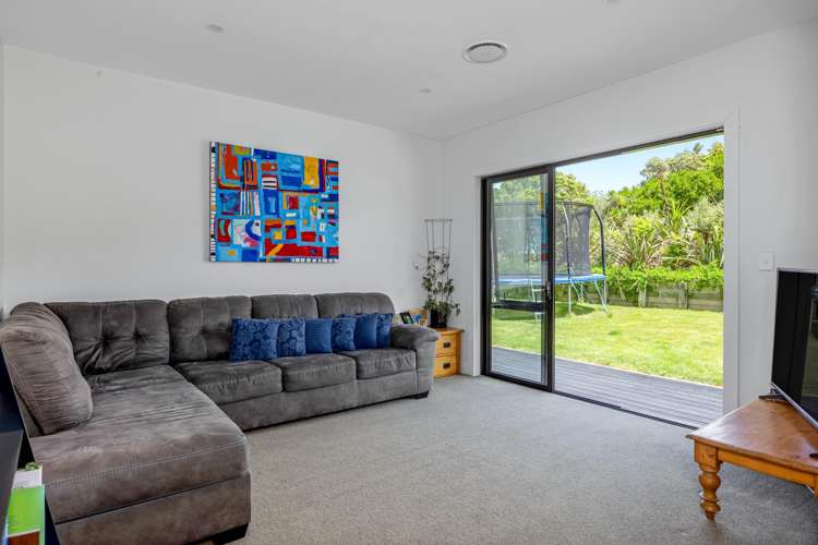 39 Bayview Park Lane Orewa_11
