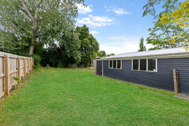 4 Paton Avenue Te Atatu South_15