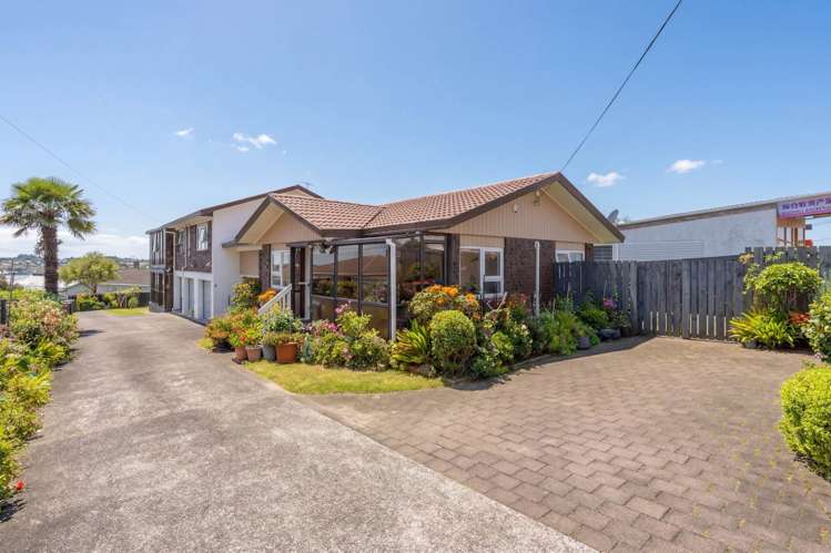 1574 Dominion Road Extension Mt Roskill_1