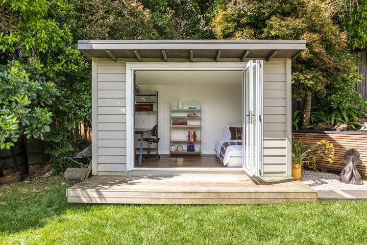 3 Coroglen Avenue Birkenhead_23