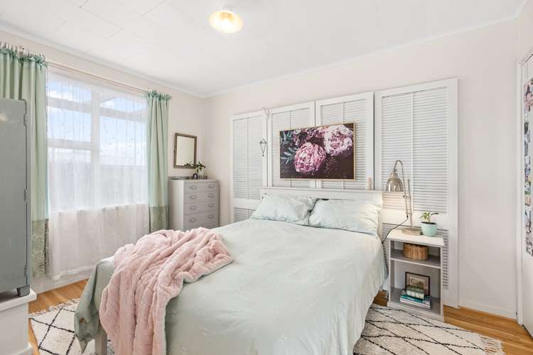 4/2 Ruataniwha Street Waipawa_5