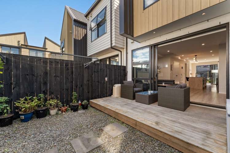 17 Peihana Road Hobsonville_14