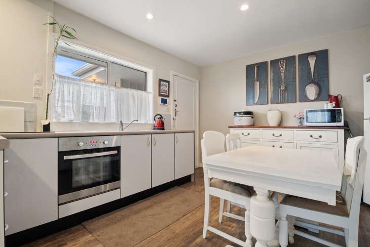 60 Bournemouth Crescent Aranui_5