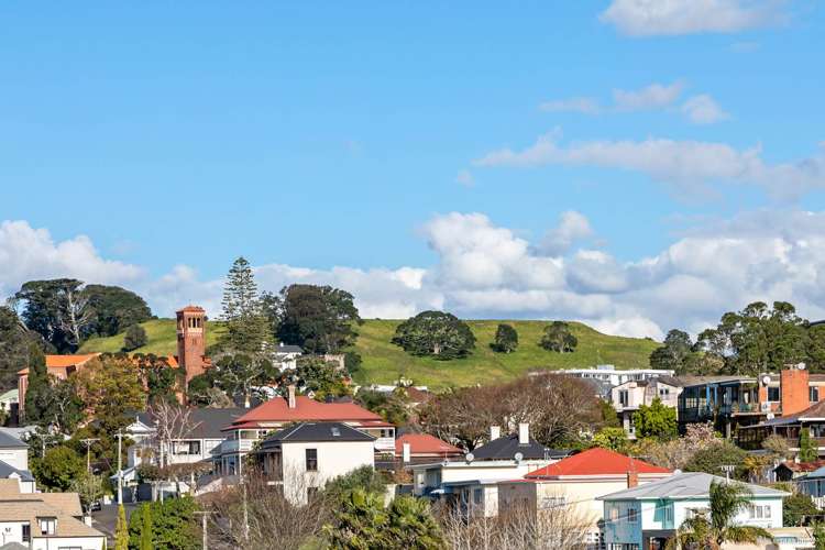 3b/36 James Cook Crescent Remuera_15