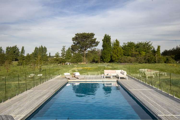 92 Para Road Carterton_24