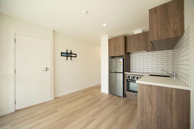 12 Humphreys Place Mangere_6