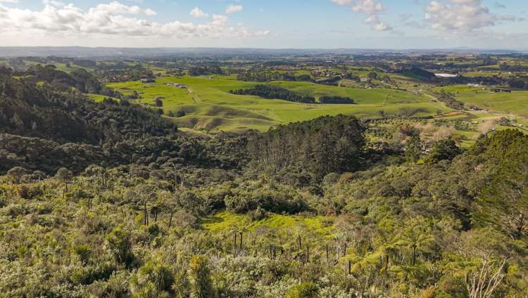 121 Mount Albion Rise Taupaki_9
