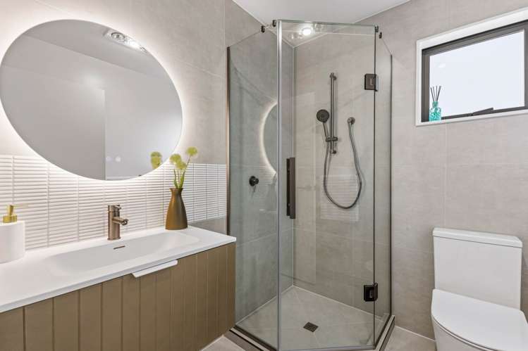 Block A /Lot 15,370 Ormiston Road Flat Bush_11