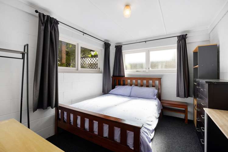 15 Springfield Crescent Enderley_7