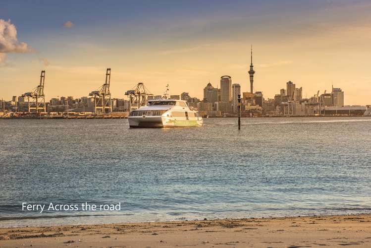 10 Queens Parade Devonport_1