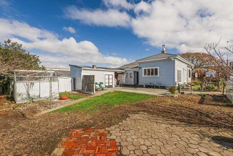 18 Lee Road Taradale_24