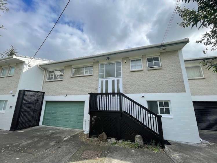 2/185 Shakespeare Road_0