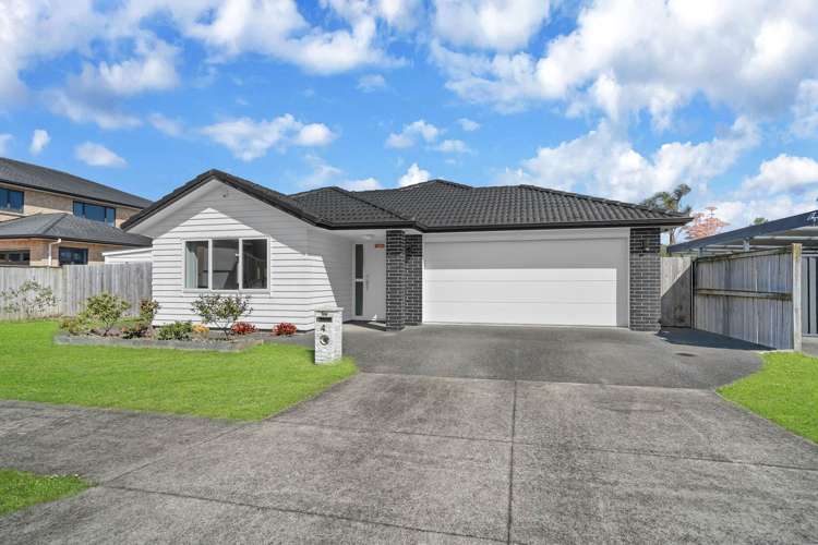 4 Iwinuku Crescent Wattle Downs_17