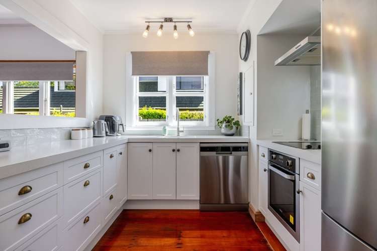 475 College Street_2