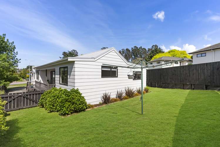 1/11 Cape Hill Road Pukekohe_16