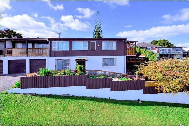 2/10 Hadfield Street Beach Haven_0