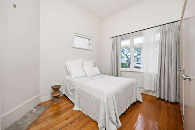 1/9 Essex Road Mt Eden_1
