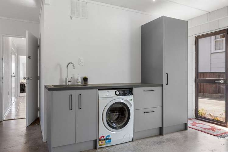 816 Papamoa Beach Road Papamoa_24