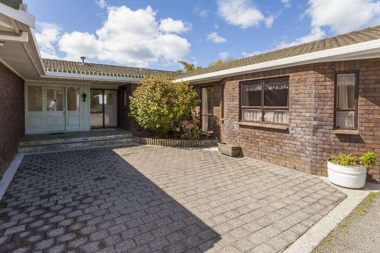 302 The Drive Whangamata_4