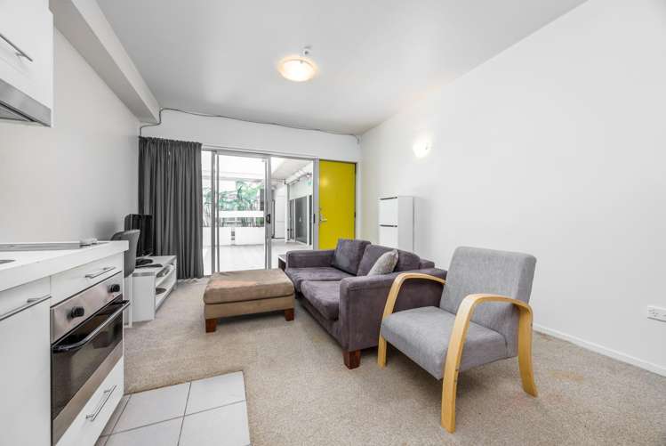 202/155 Beach Road Auckland Central_8