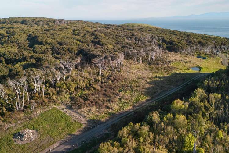 379b Orepuki Riverton Highway Riverton & Surrounds_3