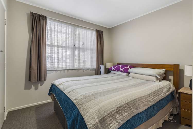 20 Swallow Drive Manurewa_12