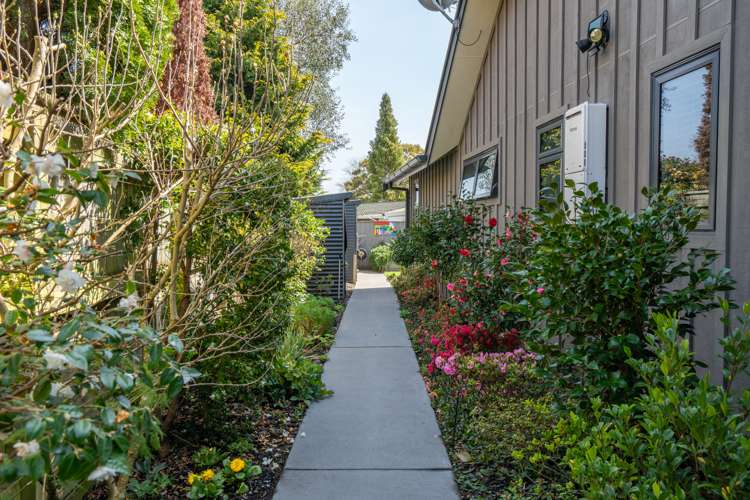 7 Haines Grove Taupo_23