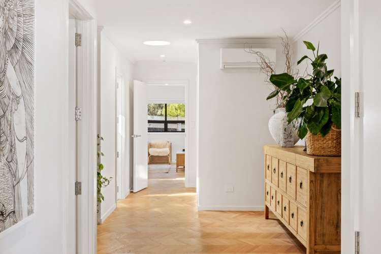 82 Scarlys Way Okitu_16