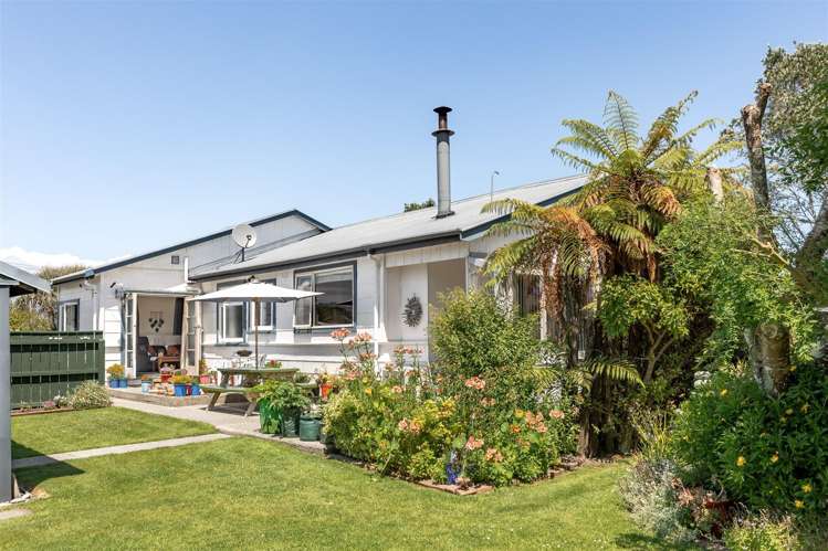 40 Cook Street Carters Beach_23