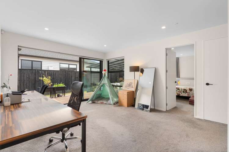 8 Kuinga Street Wainui_8
