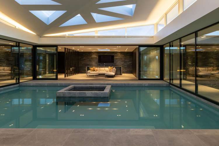 400 Pound Road Yaldhurst_47