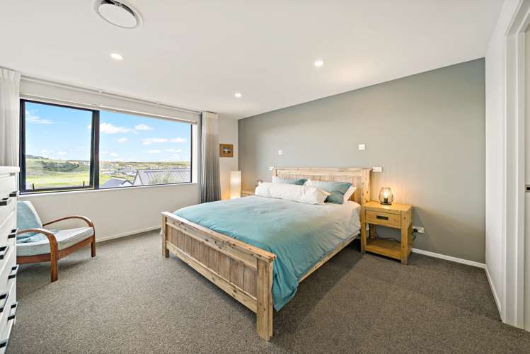 15 Moki Place Long Bay_4