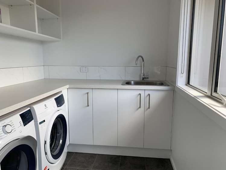 2 Harbour Road 11193_10