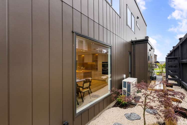 22 Pakirikiri Street Long Bay_12