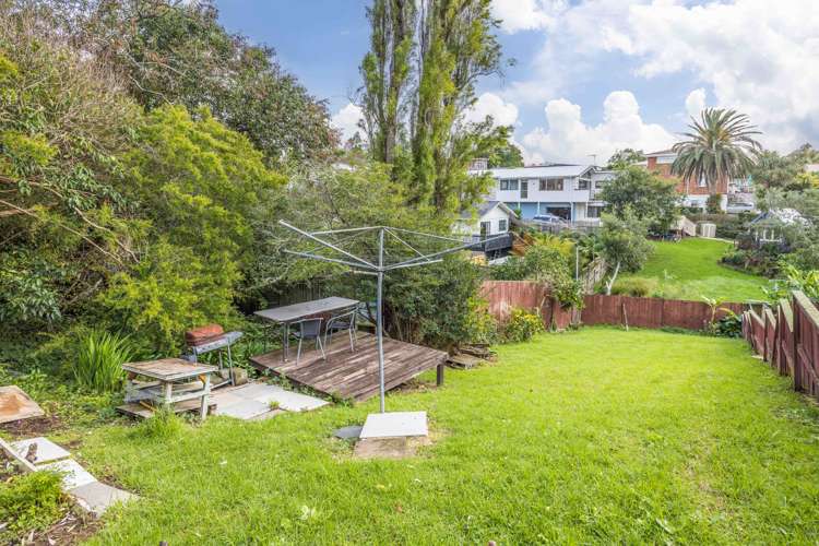 2/81 Seabrook Avenue New Lynn_16