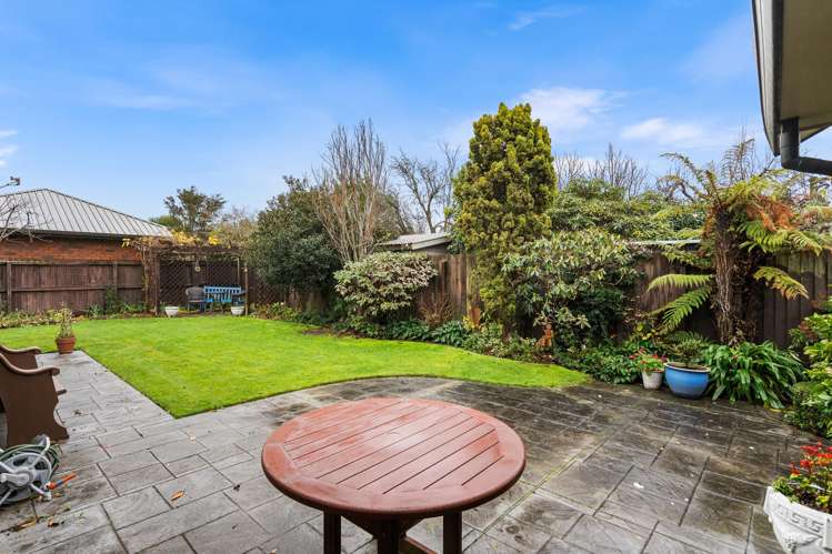 6 Tuscany Place Beckenham_17