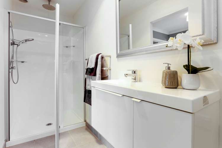 28 Harbour View Road Te Atatu Peninsula_16