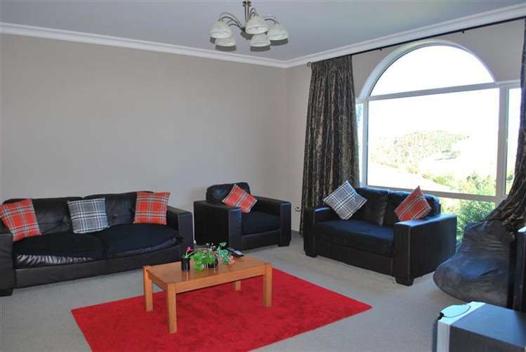 11 Ridgetop Rise Fairhall_1