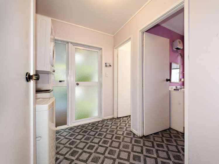 138b Glengarry Road Glen Eden_10