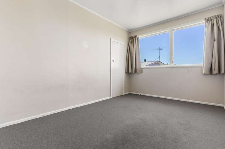 22 President Avenue Papakura_13