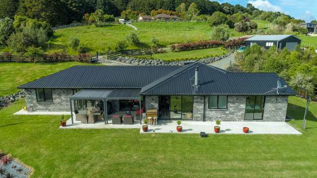 54 West Farm Drive Kaiwaka_1