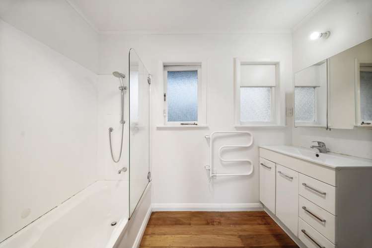 36 May Road Mount Roskill_14