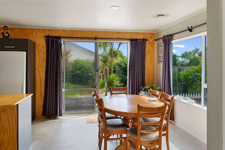 21 Te Rauparaha Street Otaki_5